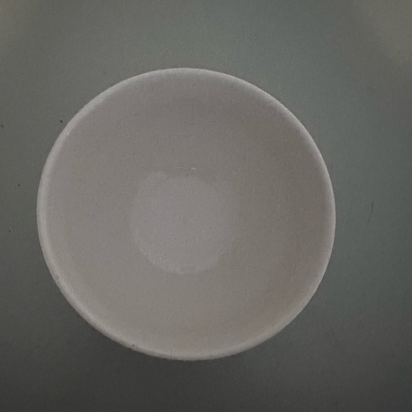 Hello Kitty Sanrio White and Pink Bowl - Picture 3 of 4